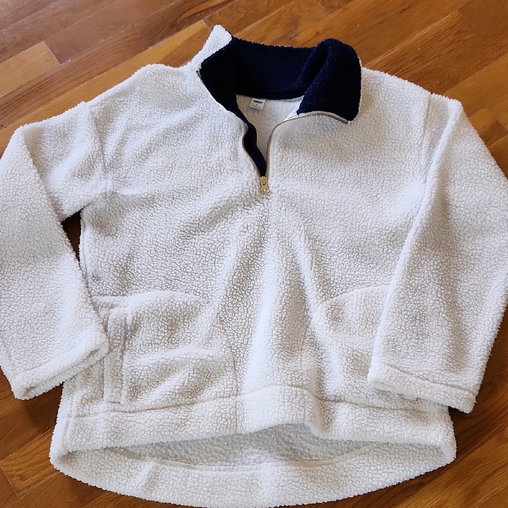 Old Navy White and Blue Cozy Fleece Pullover